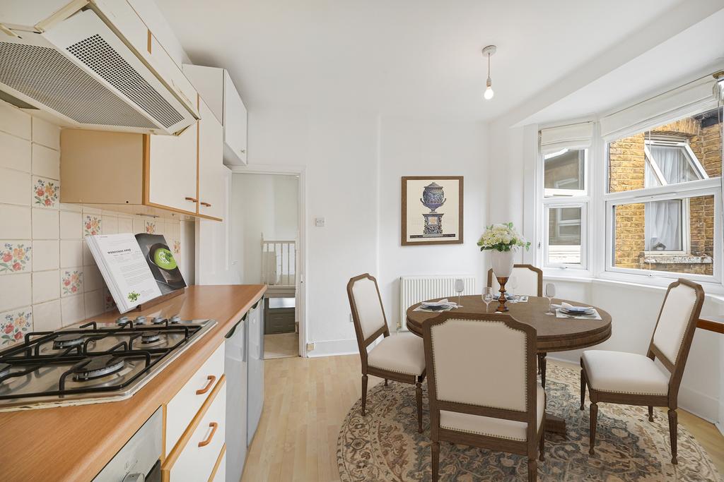 Kitchen   Dining Area