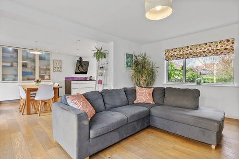 4 bedroom detached house for sale, Chapel Road, Cambridge CB21