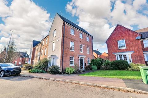 4 bedroom semi-detached house for sale, Willow Road, Barrow Upon Soar LE12