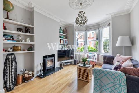 3 bedroom semi-detached house for sale, Lausanne Road, London, N8