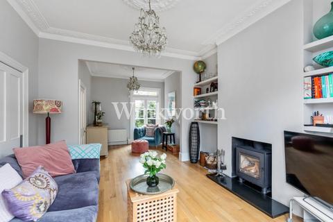 3 bedroom semi-detached house for sale, Lausanne Road, London, N8