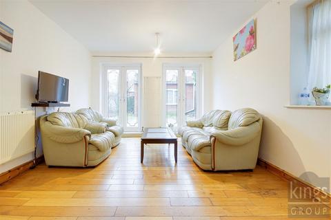 53 Wellington Road, Forest Gate, London, E7 9BY