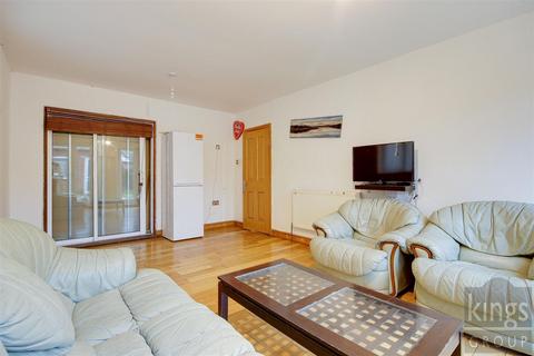 53 Wellington Road, Forest Gate, London, E7 9BY