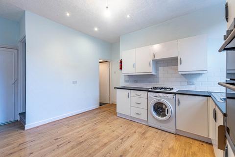 3 bedroom terraced house for sale, Leeds LS4