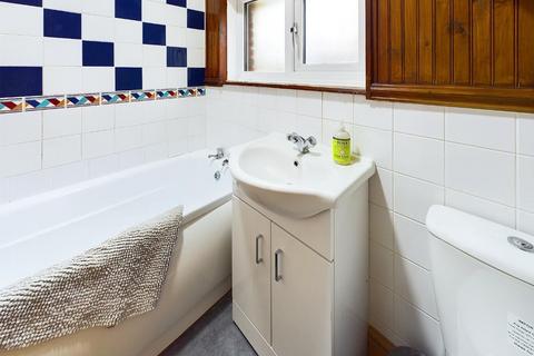 8 Kent Road, Bingley, BD16 4PF