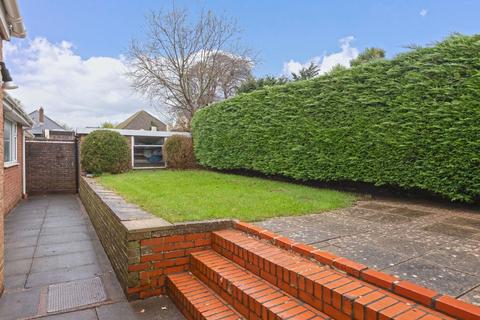 3 bedroom bungalow for sale, Kipling Avenue, Brighton