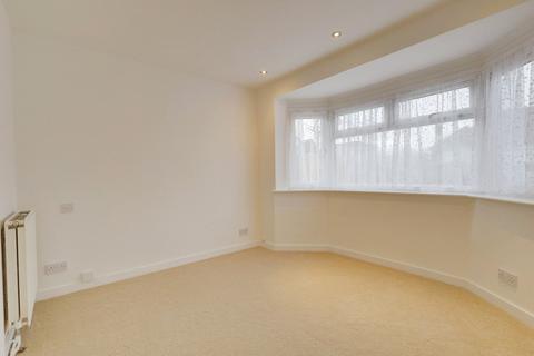 6 Albert Road, Benfleet, SS7 4DJ