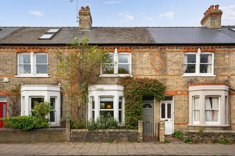 3 bedroom terraced house for sale, Mackenzie Road, Cambridge, CB1