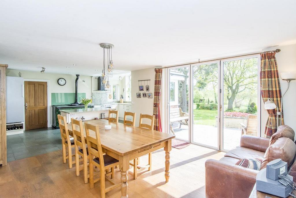 Family Dining Kitchen