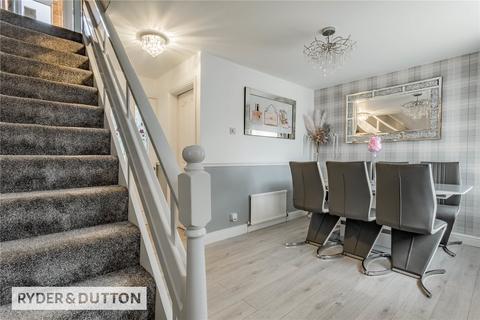 22 Alpine Drive, Royton, Oldham, OL2 5HB