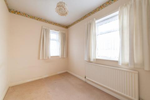 68 Hillside Avenue, Gravesend, DA12 5QR