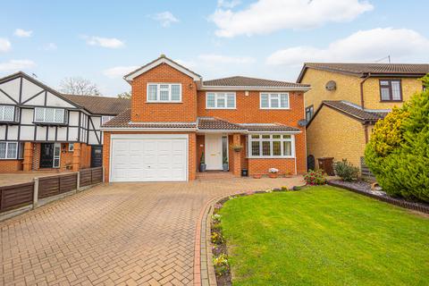 5 bedroom detached house for sale, Hackamore, Benfleet, SS7