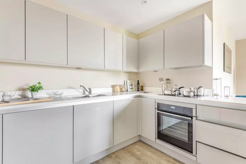 2 bedroom apartment for sale, Nether Street, London, N3