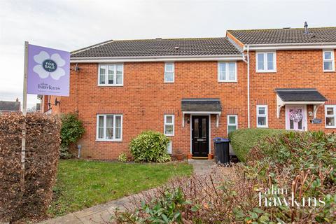 3 bedroom terraced house for sale, Sprats Barn Crescent, Royal Wootton Bassett, Swindon