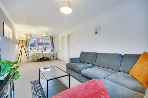 2 bedroom flat for sale, Earlsfield Drive, Chelmer Village