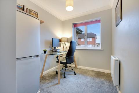 19 Earlsfield Drive, Chelmsford, CM2 6SX