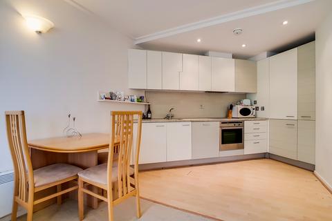 1 bedroom apartment to rent, Hutchings Street, London, E14
