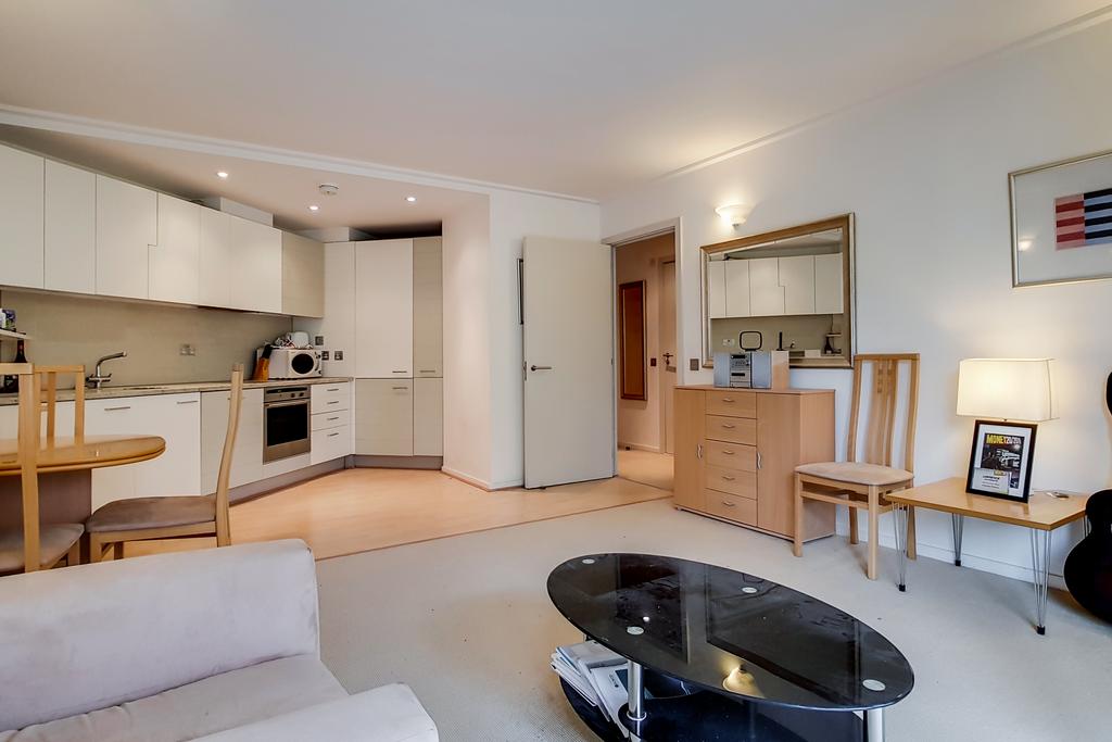 Reception/Kitchen