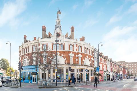 2 bedroom flat for sale, Amen Corner, Tooting, SW17