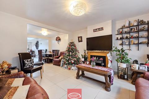 5 bedroom semi-detached house for sale, Sullivan Way, Elstree, Borehamwood, Hertfordshire, WD6