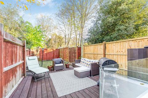 2 bedroom flat for sale, Eardley Road, Furzedown, SW16