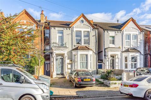 2 bedroom flat for sale, Eardley Road, Furzedown, SW16