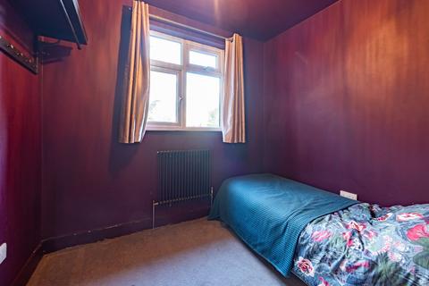 17 Corbett Road, London, E17 3JY