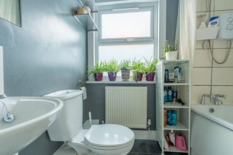 17 Corbett Road, London, E17 3JY