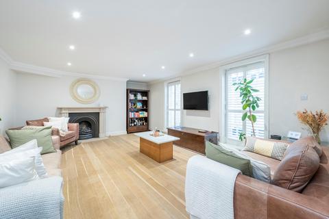 2 bedroom flat for sale, Highbury Grove, Islington, N5