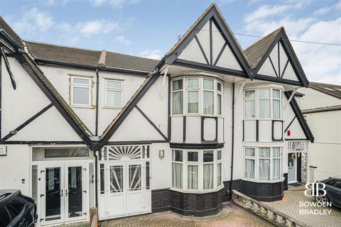 3 bedroom terraced house for sale, Redbridge Lane East, Redbridge