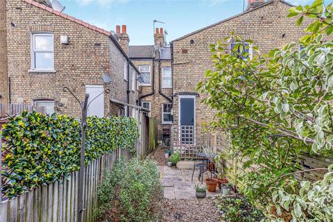 54 Fernthorpe Road, London, SW16 6DR