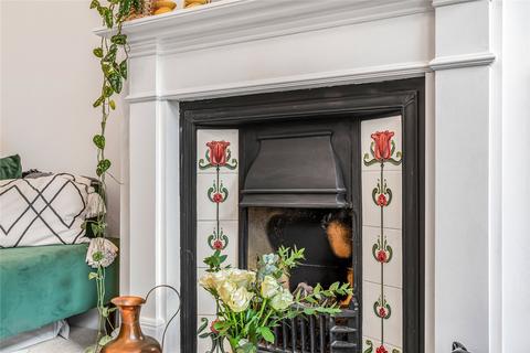 54 Fernthorpe Road, London, SW16 6DR