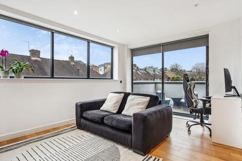 1 bedroom apartment for sale, St. Alphonsus Road, London, SW4