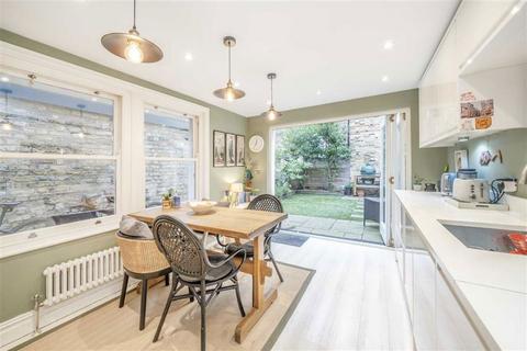 4 bedroom terraced house for sale, Elm Park, London SW2