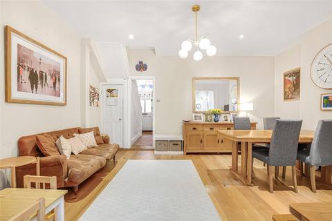 15 Thirsk Road, Mitcham, CR4 2BL