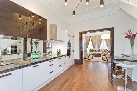 2 bedroom flat for sale, Cleveland Square, London, W2