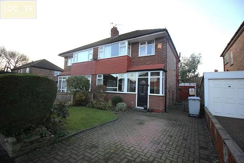 3 bedroom semi-detached house for sale, Eltham Drive, Davyhulme