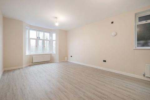 2 bedroom flat for sale, Bridge House, 3-5 High Street, Birmingham, B14 7BB