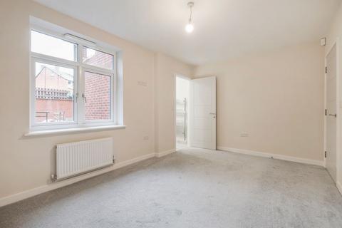 2 bedroom flat for sale, Bridge House, 3-5 High Street, Birmingham, B14 7BB