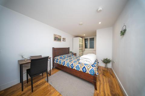 Flat 21, Langley House Beavers Lane, Hounslow, TW4 6ES