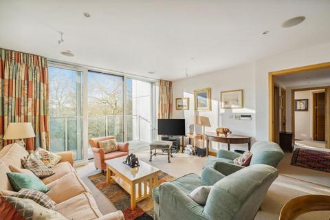 2 bedroom flat for sale, Eustace Building, London, SW11