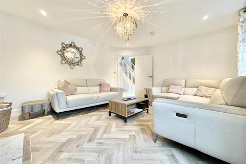 596a Foxhall Road, Ipswich, IP3 8NA