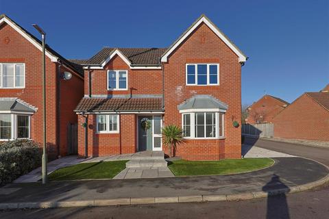 4 bedroom detached house for sale, Central Drive, Wingerworth, Chesterfield