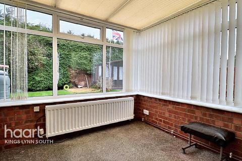 4 bedroom detached bungalow for sale, Hazel Close, West Winch