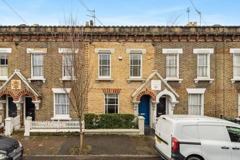 2 bedroom terraced house for sale, Tyneham Road, London, SW11