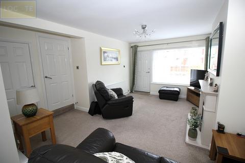 3 bedroom semi-detached house for sale, Arundel Avenue, Flixton