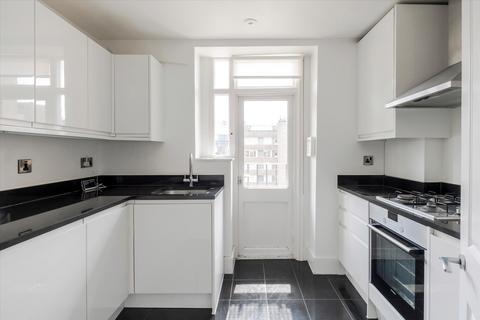 3 bedroom flat for sale, Sussex Gardens, London, W2