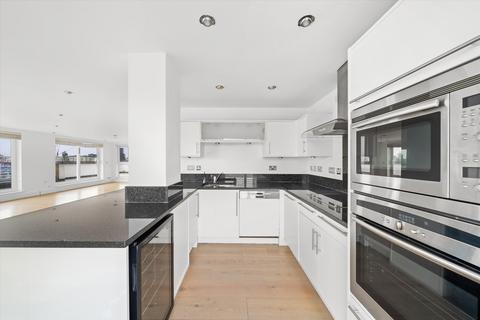 5 bedroom flat for sale, Anchor House, Smugglers Way, London, SW18