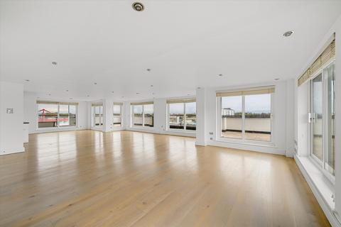 5 bedroom flat for sale, Anchor House, Smugglers Way, London, SW18