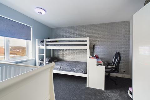35 Grover Walk, Corringham, Stanford-le-hope, SS17 7LP
